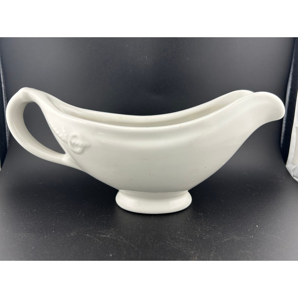 Vintage‎ Hall China White Gravy Boat Sauce Boat Embossed Made USA